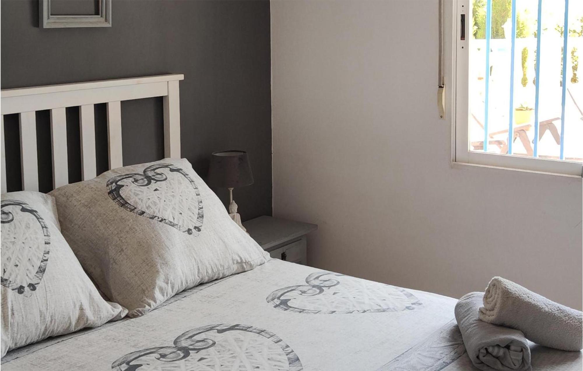 Pet Friendly Home In Velilla-Taramay With Kitchen ภายนอก รูปภาพ